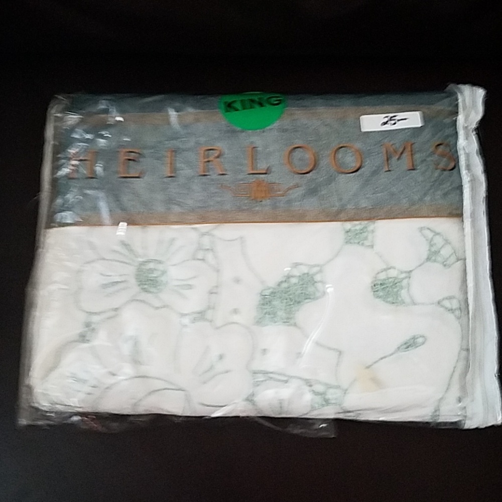 King Heirloom Top Sheet New